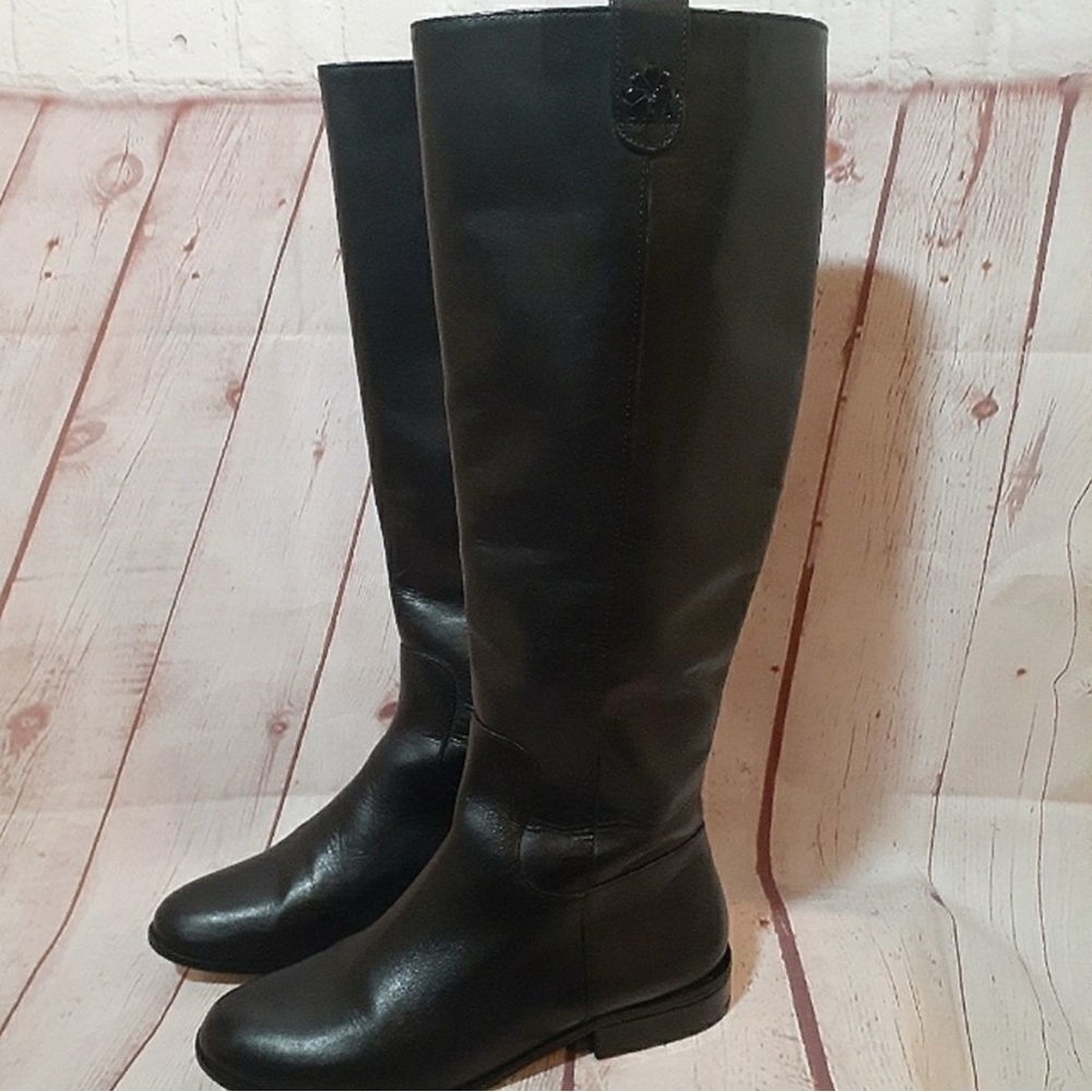 Jack Rogers Classic "Parker" Black Leather Knee
High Flat Boots Ret. $208